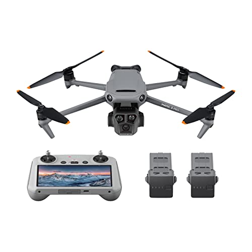 DJI - Pack Mavic 3 Pro Vuela Más con RC (control remoto con pantalla), dron insignia de tres cámaras con cámara Hasselblad con CMOS 4/3, transmisión de vídeo HD a 15 km, tres baterías